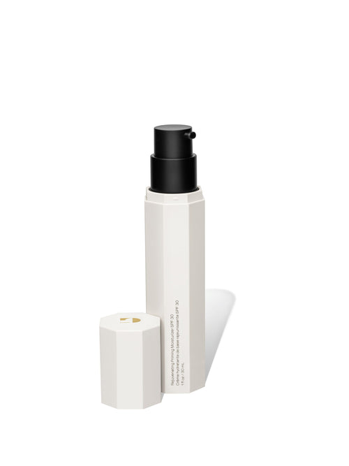 The Rejuvenating Moisturizing Primer Broad Spectrum SPF 30
