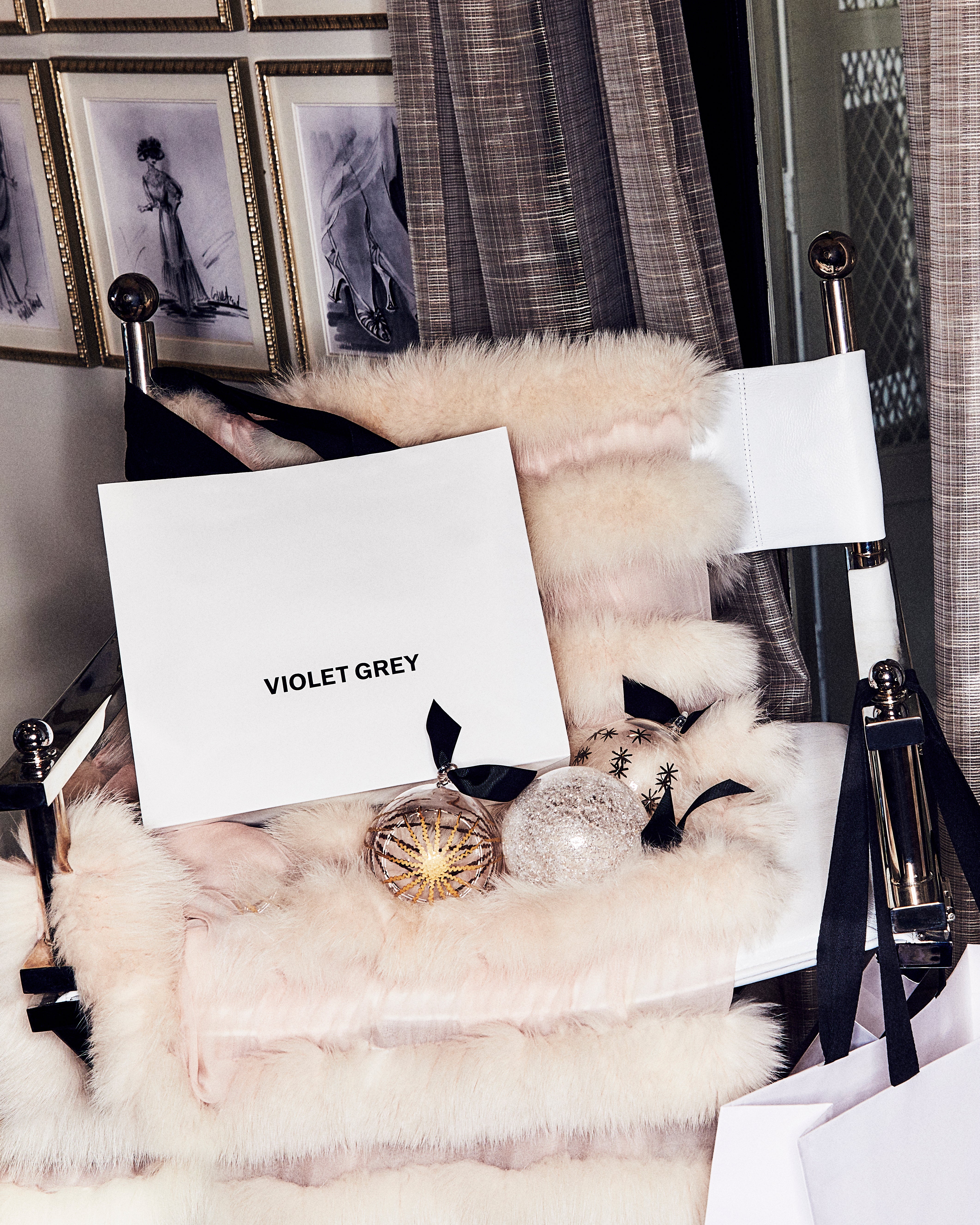 AUGUSTINUS BADER'S THE HAIR REVITALIZING COMPLEX – VIOLET GREY