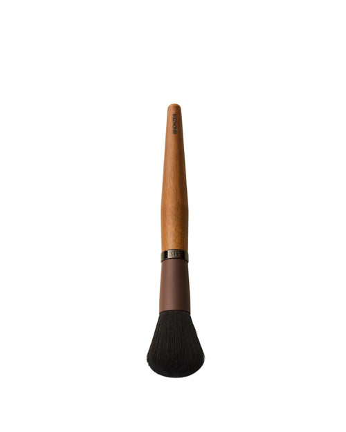 The Bronzer Brush