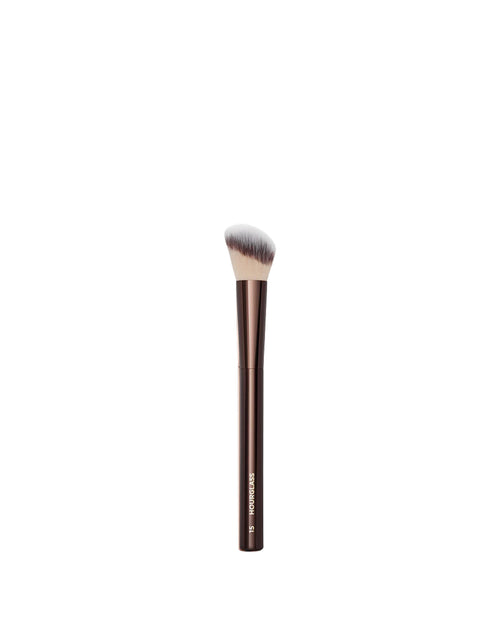 No. 15 Blush Brush