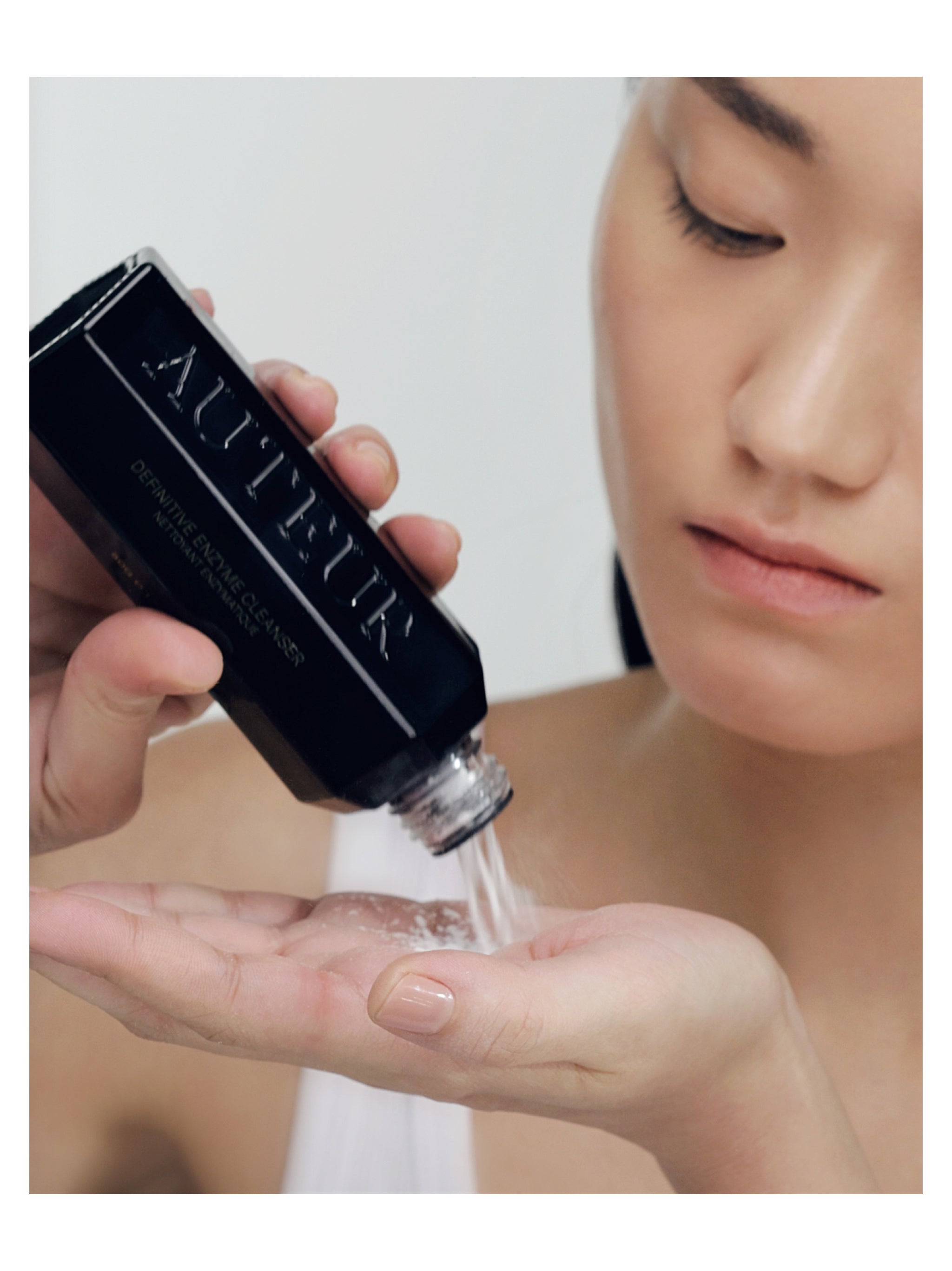 Definitive Enzyme Cleanser – VIOLET GREY